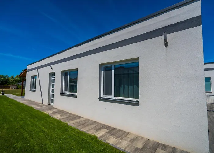 Roni Апартаменты Шиофок