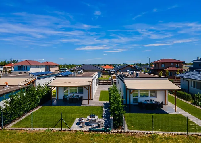 Roni Апартаменты *